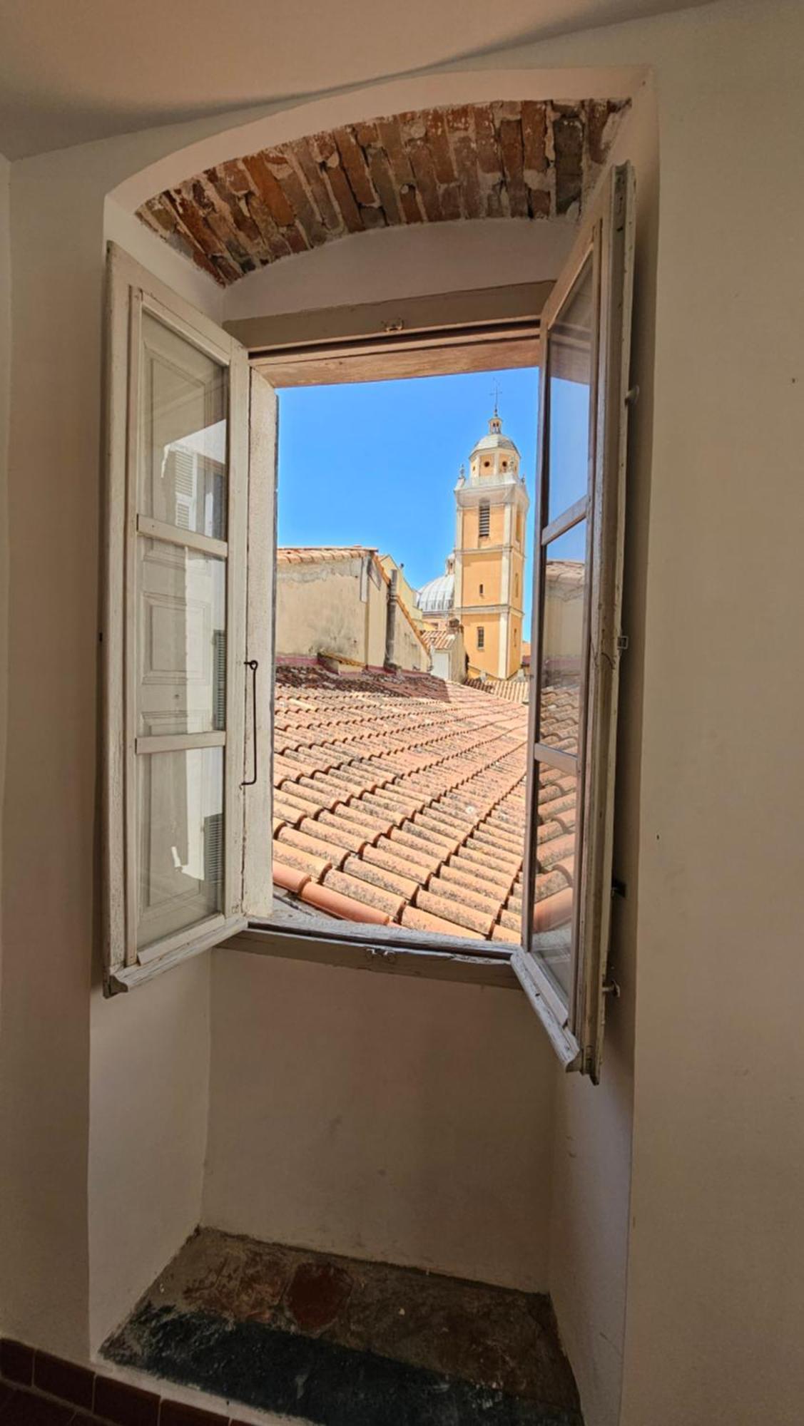 Appartement Fonctionnel et situation idéale - Hôte réactif à Ajaccio  Extérieur photo