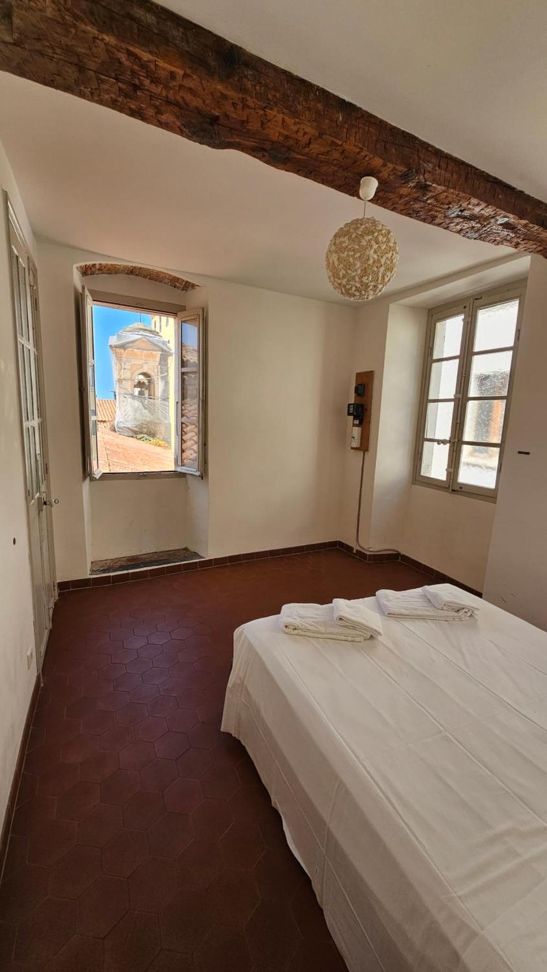 Appartement Fonctionnel et situation idéale - Hôte réactif à Ajaccio  Extérieur photo