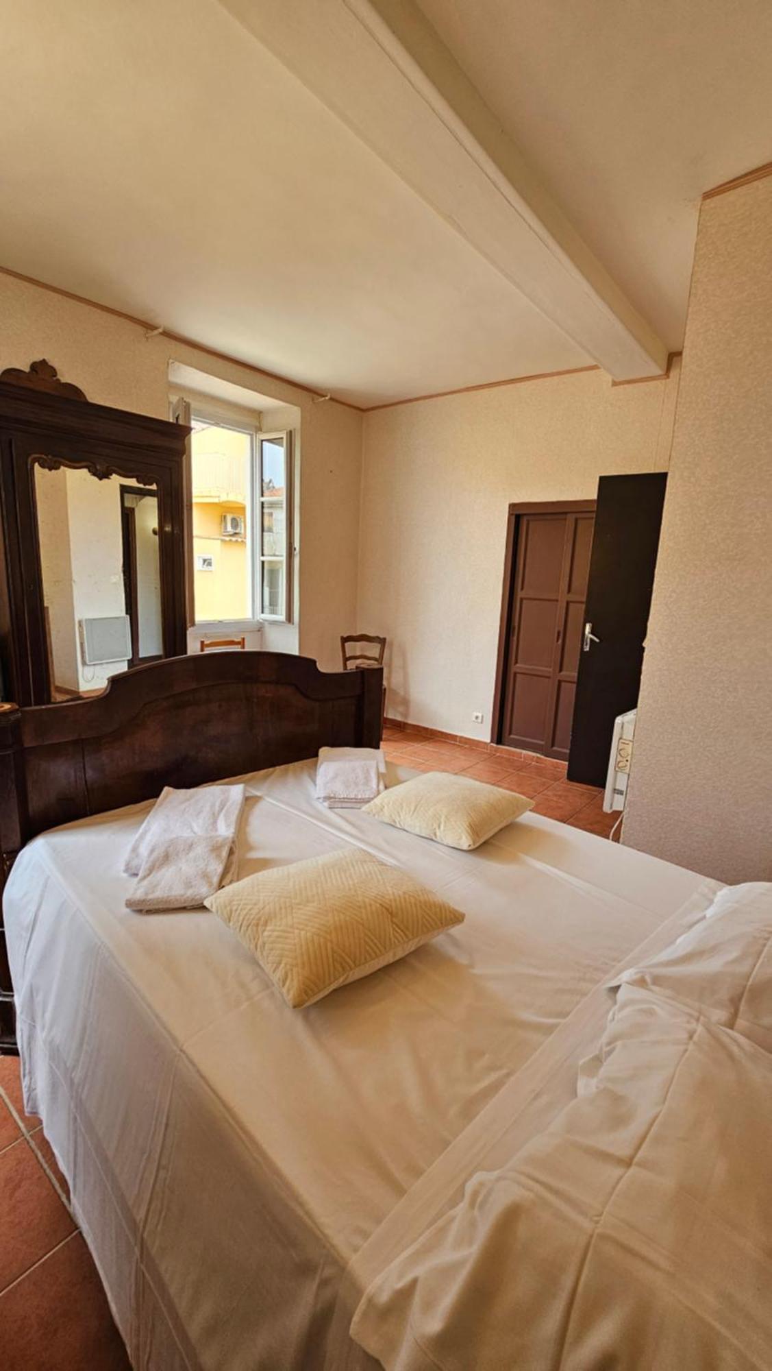 Appartement Fonctionnel et situation idéale - Hôte réactif à Ajaccio  Extérieur photo